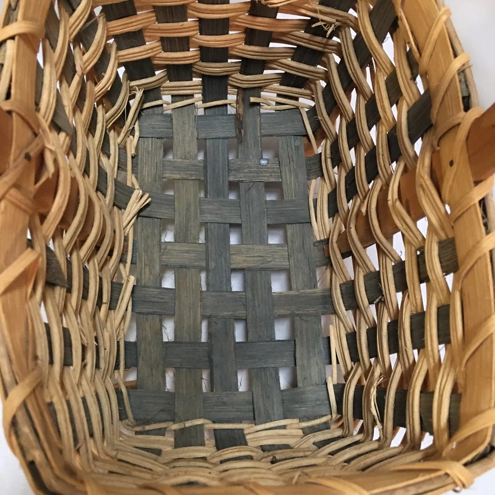 Woven Splint Basket Unisex Medium Natural Gray Footed Rustic Decor Cottagecore